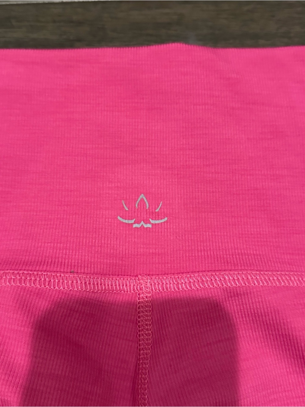Beyond Yoga Hot Pink High-Rise Leggings - Picture 6 of 6